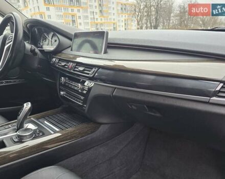 Сірий БМВ Х5, об'ємом двигуна 2.99 л та пробігом 214 тис. км за 25750 $, фото 37 на Automoto.ua