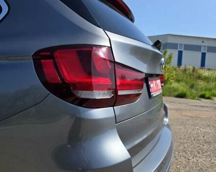 Сірий БМВ Х5, об'ємом двигуна 3 л та пробігом 237 тис. км за 24900 $, фото 6 на Automoto.ua