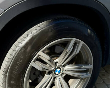 Серый БМВ Х5, объемом двигателя 2 л и пробегом 121 тыс. км за 32999 $, фото 13 на Automoto.ua