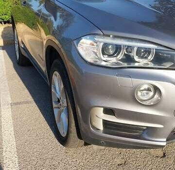 Серый БМВ Х5, объемом двигателя 2 л и пробегом 170 тыс. км за 23999 $, фото 14 на Automoto.ua