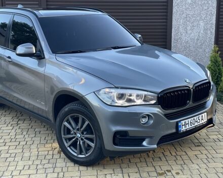 Сірий БМВ Х5, об'ємом двигуна 3 л та пробігом 181 тис. км за 18900 $, фото 1 на Automoto.ua