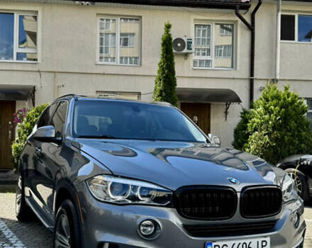 Серый БМВ Х5, объемом двигателя 2 л и пробегом 121 тыс. км за 32999 $, фото 2 на Automoto.ua