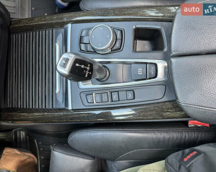 Серый БМВ Х5, объемом двигателя 2.98 л и пробегом 160 тыс. км за 25000 $, фото 18 на Automoto.ua