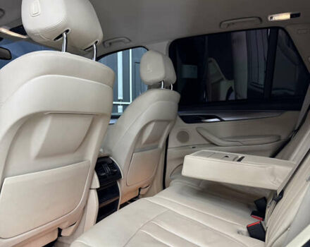 Серый БМВ Х5, объемом двигателя 2 л и пробегом 260 тыс. км за 23999 $, фото 19 на Automoto.ua