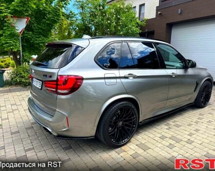 Серый БМВ Х5, объемом двигателя 4.4 л и пробегом 137 тыс. км за 51500 $, фото 2 на Automoto.ua