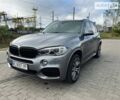 Сірий БМВ Х5, об'ємом двигуна 2 л та пробігом 218 тис. км за 20999 $, фото 1 на Automoto.ua
