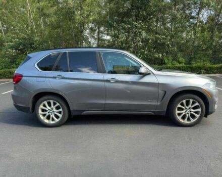 Серый БМВ Х5, объемом двигателя 3 л и пробегом 80 тыс. км за 12500 $, фото 7 на Automoto.ua