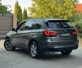 Серый БМВ Х5, объемом двигателя 2 л и пробегом 229 тыс. км за 23900 $, фото 1 на Automoto.ua