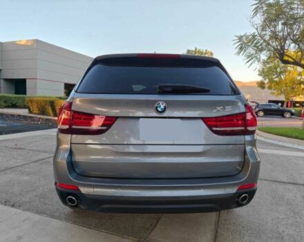 Серый БМВ Х5, объемом двигателя 3 л и пробегом 77 тыс. км за 14600 $, фото 6 на Automoto.ua