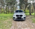 Серый БМВ Х5, объемом двигателя 3 л и пробегом 93 тыс. км за 34000 $, фото 1 на Automoto.ua