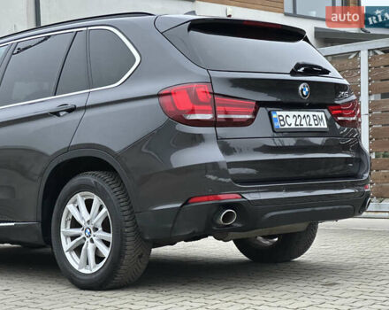 Серый БМВ Х5, объемом двигателя 3 л и пробегом 198 тыс. км за 25999 $, фото 16 на Automoto.ua