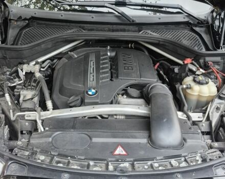 Серый БМВ Х5, объемом двигателя 3 л и пробегом 252 тыс. км за 21900 $, фото 9 на Automoto.ua