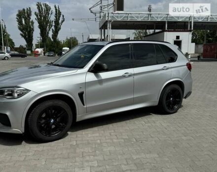 Сірий БМВ Х5, об'ємом двигуна 2 л та пробігом 179 тис. км за 28500 $, фото 26 на Automoto.ua