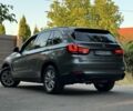 Серый БМВ Х5, объемом двигателя 2 л и пробегом 229 тыс. км за 23900 $, фото 1 на Automoto.ua