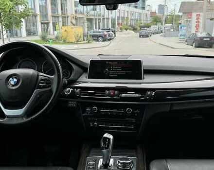 Сірий БМВ Х5, об'ємом двигуна 2 л та пробігом 150 тис. км за 23700 $, фото 6 на Automoto.ua