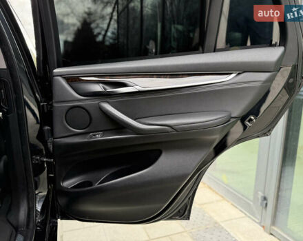 Сірий БМВ Х5, об'ємом двигуна 2.98 л та пробігом 159 тис. км за 22300 $, фото 45 на Automoto.ua