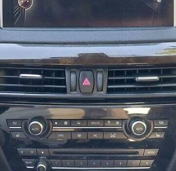 Серый БМВ Х5, объемом двигателя 2 л и пробегом 170 тыс. км за 23999 $, фото 19 на Automoto.ua