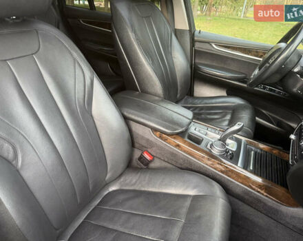 Сірий БМВ Х5, об'ємом двигуна 3 л та пробігом 246 тис. км за 23999 $, фото 39 на Automoto.ua