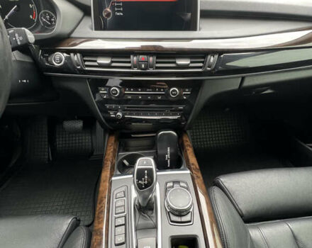 Серый БМВ Х5, объемом двигателя 2.99 л и пробегом 209 тыс. км за 31800 $, фото 8 на Automoto.ua