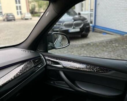 Сірий БМВ Х5, об'ємом двигуна 2.99 л та пробігом 278 тис. км за 30800 $, фото 49 на Automoto.ua