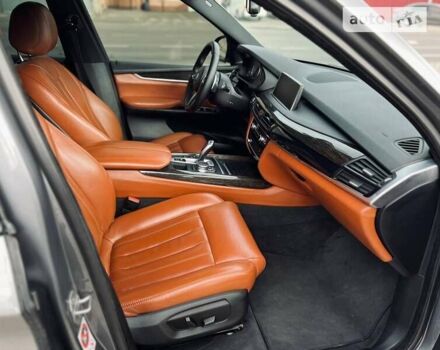 Сірий БМВ Х5, об'ємом двигуна 2 л та пробігом 218 тис. км за 20999 $, фото 11 на Automoto.ua
