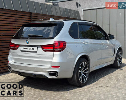 Серый БМВ Х5, объемом двигателя 2.99 л и пробегом 233 тыс. км за 38000 $, фото 6 на Automoto.ua