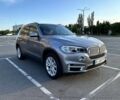 Серый БМВ Х5, объемом двигателя 2 л и пробегом 98 тыс. км за 24500 $, фото 2 на Automoto.ua