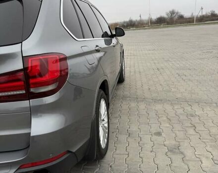 Серый БМВ Х5, объемом двигателя 2.98 л и пробегом 144 тыс. км за 23500 $, фото 5 на Automoto.ua