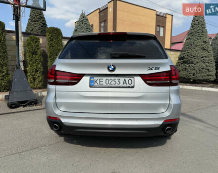 Серый БМВ Х5, объемом двигателя 2.98 л и пробегом 99 тыс. км за 28999 $, фото 3 на Automoto.ua