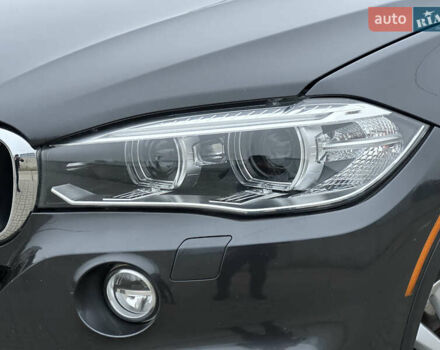 Серый БМВ Х5, объемом двигателя 3 л и пробегом 198 тыс. км за 25999 $, фото 8 на Automoto.ua