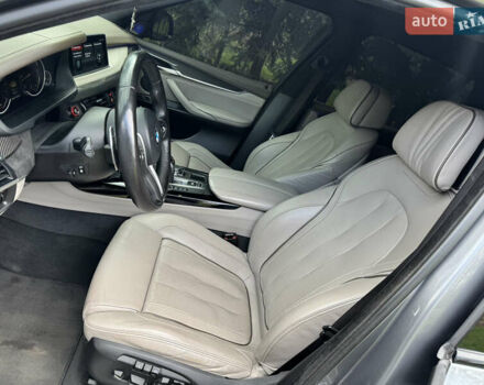 Серый БМВ Х5, объемом двигателя 3 л и пробегом 230 тыс. км за 36000 $, фото 13 на Automoto.ua