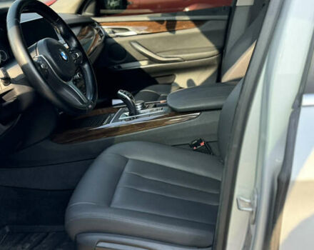 Сірий БМВ Х5, об'ємом двигуна 2 л та пробігом 185 тис. км за 22950 $, фото 9 на Automoto.ua