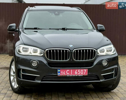Серый БМВ Х5, объемом двигателя 3 л и пробегом 220 тыс. км за 25300 $, фото 1 на Automoto.ua