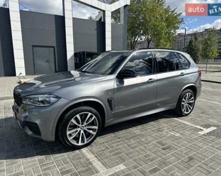 Серый БМВ Х5, объемом двигателя 2.99 л и пробегом 140 тыс. км за 42000 $, фото 4 на Automoto.ua