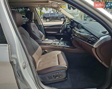Сірий БМВ Х5, об'ємом двигуна 2 л та пробігом 119 тис. км за 22900 $, фото 6 на Automoto.ua