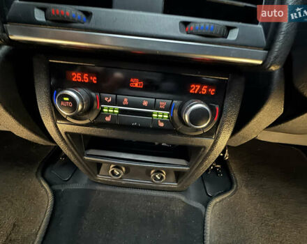 Сірий БМВ Х5, об'ємом двигуна 2 л та пробігом 161 тис. км за 23500 $, фото 23 на Automoto.ua