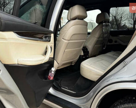 Сірий БМВ Х5, об'ємом двигуна 2.98 л та пробігом 191 тис. км за 26000 $, фото 15 на Automoto.ua