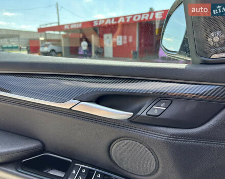 Сірий БМВ Х5, об'ємом двигуна 2 л та пробігом 136 тис. км за 31000 $, фото 63 на Automoto.ua