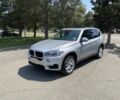 Сірий БМВ Х5, об'ємом двигуна 3 л та пробігом 140 тис. км за 15100 $, фото 1 на Automoto.ua