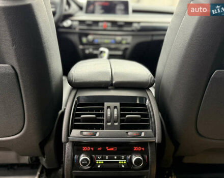 Серый БМВ Х5, объемом двигателя 3 л и пробегом 220 тыс. км за 25300 $, фото 63 на Automoto.ua