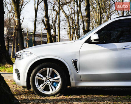 Сірий БМВ Х5, об'ємом двигуна 4.39 л та пробігом 80 тис. км за 33333 $, фото 25 на Automoto.ua