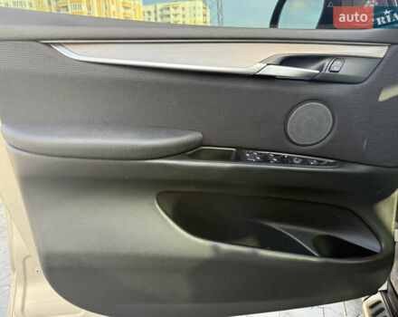 Сірий БМВ Х5, об'ємом двигуна 2.99 л та пробігом 131 тис. км за 27850 $, фото 12 на Automoto.ua