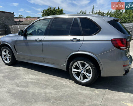 Сірий БМВ Х5, об'ємом двигуна 2 л та пробігом 136 тис. км за 31000 $, фото 4 на Automoto.ua