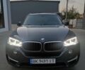 Сірий БМВ Х5, об'ємом двигуна 2.98 л та пробігом 207 тис. км за 23950 $, фото 5 на Automoto.ua