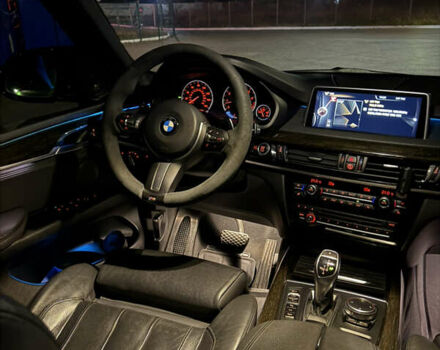 Серый БМВ Х5, объемом двигателя 2.98 л и пробегом 156 тыс. км за 30000 $, фото 13 на Automoto.ua