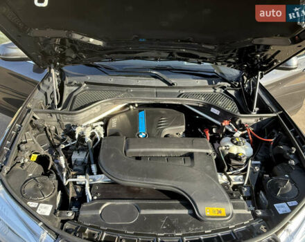 Серый БМВ Х5, объемом двигателя 2 л и пробегом 112 тыс. км за 35000 $, фото 33 на Automoto.ua