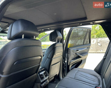 Сірий БМВ Х5, об'ємом двигуна 2 л та пробігом 136 тис. км за 31000 $, фото 23 на Automoto.ua