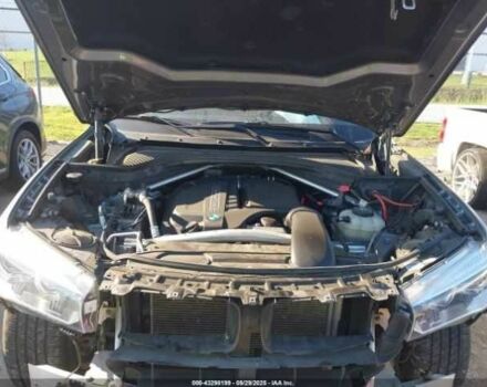 Сірий БМВ Х5, об'ємом двигуна 3 л та пробігом 54 тис. км за 6400 $, фото 9 на Automoto.ua