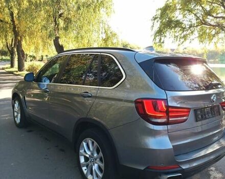 Серый БМВ Х5, объемом двигателя 2 л и пробегом 177 тыс. км за 19900 $, фото 2 на Automoto.ua