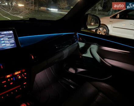 Сірий БМВ Х5, об'ємом двигуна 2.98 л та пробігом 191 тис. км за 26000 $, фото 25 на Automoto.ua